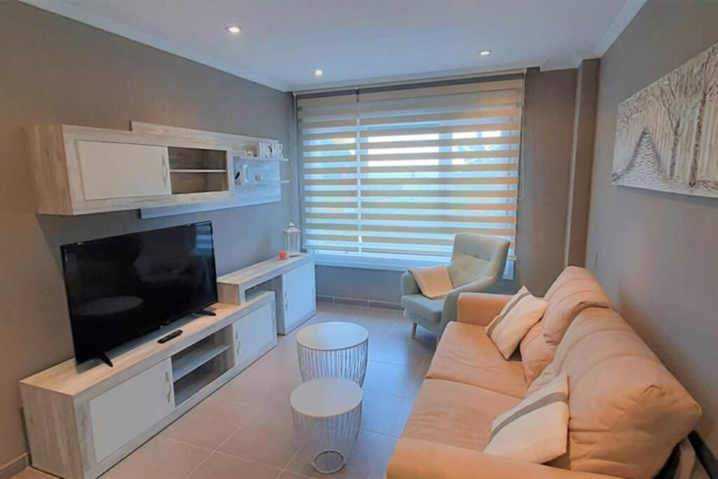 Apartamento Playa Foz Con Piscina Y Parking 010 Leilighet Eksteriør bilde